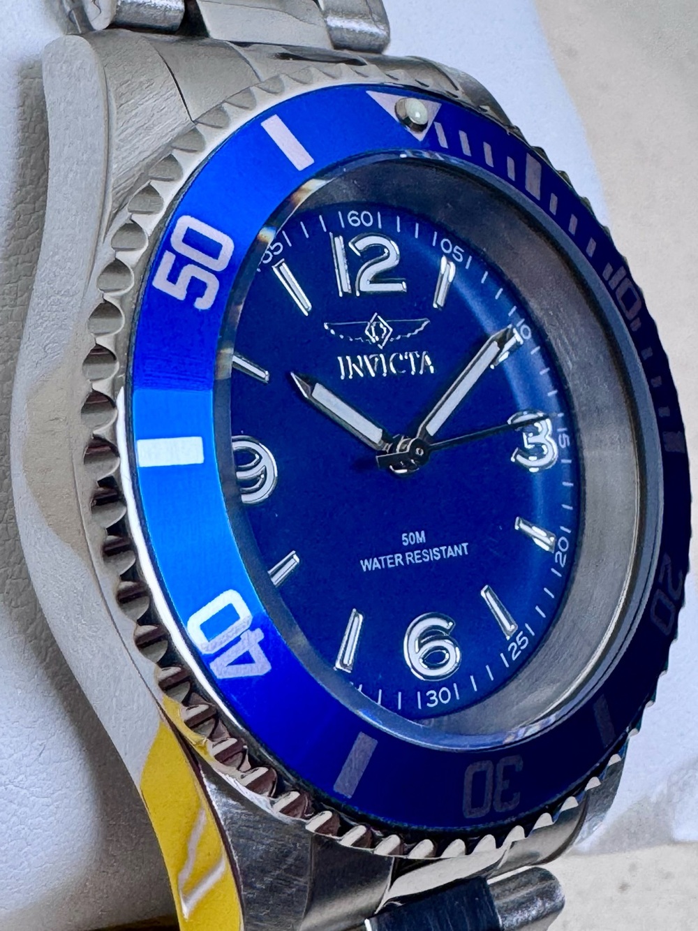 Invicta Blue/Blue 40mm Stainless Steel Quartz Dive Watch 49341 NWT - Picture 2 of 9